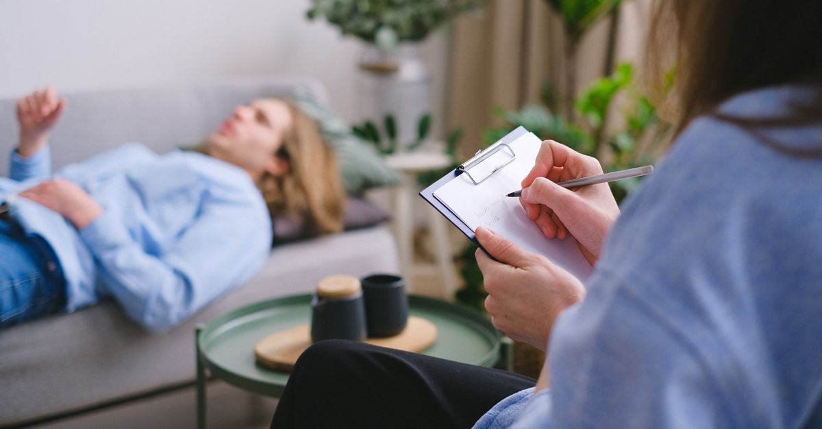 Exploring the Effectiveness of Cognitive Behavioural Therapy for Depression