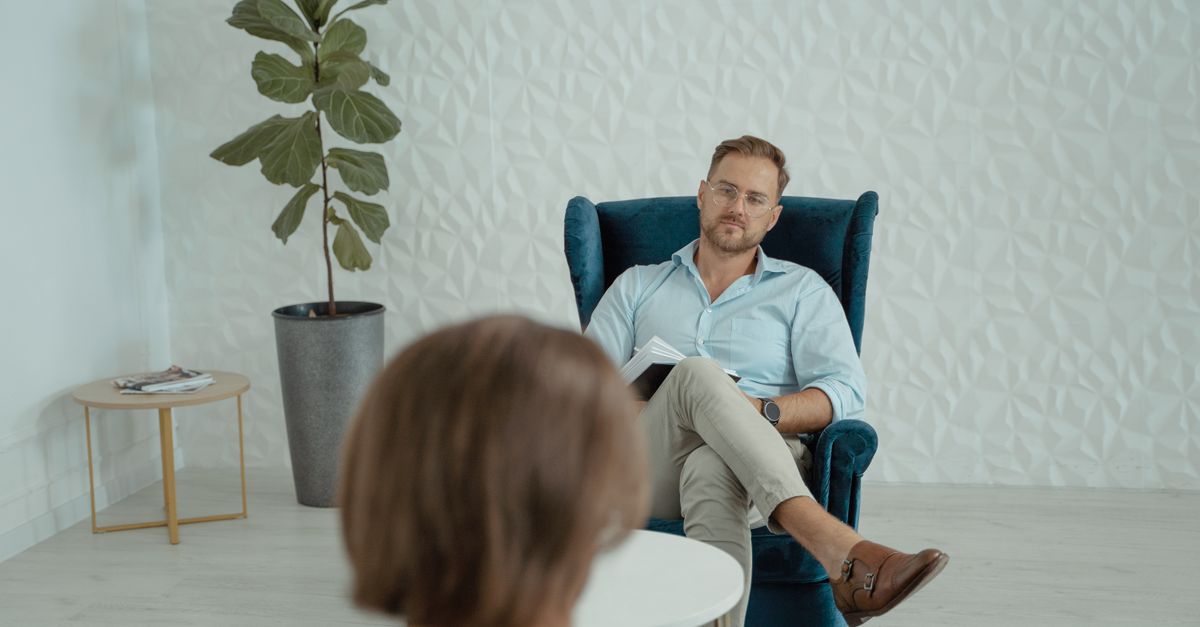 Psychodynamic Therapy: A Comprehensive Approach to Relationships
